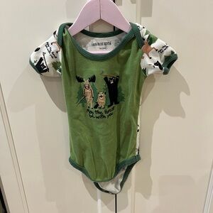 Little blue house Green Baby Onesie with Forest Animal Print 18-24m